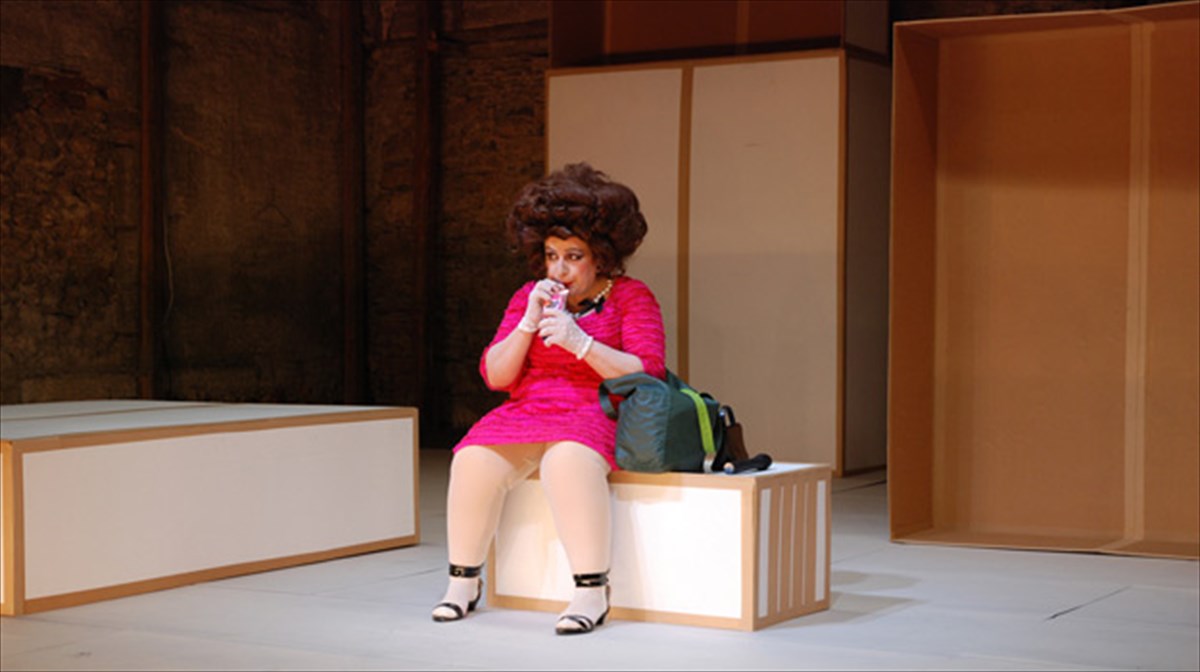 i-anna-kokkinou-sti-thessaloniki