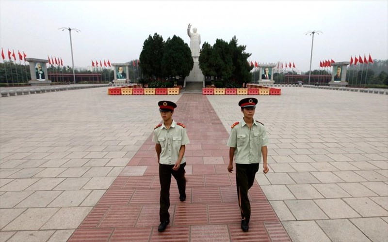 nanjiecun-to-teleutaio-maoiko-xorio-stin-kina