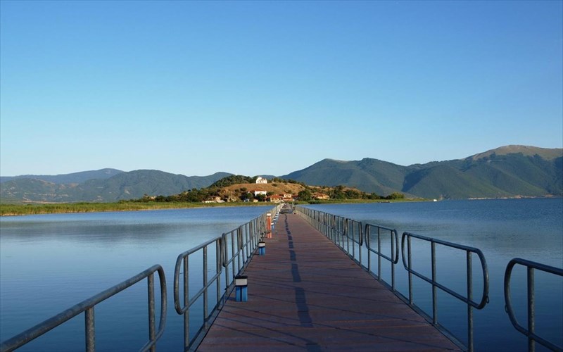 xeimoniatiki-bolta-sta-xoria-ton-prespon