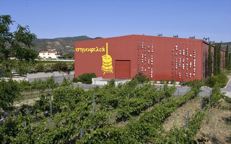 xristougenniatiko-pazari-me-eklektes-etiketes