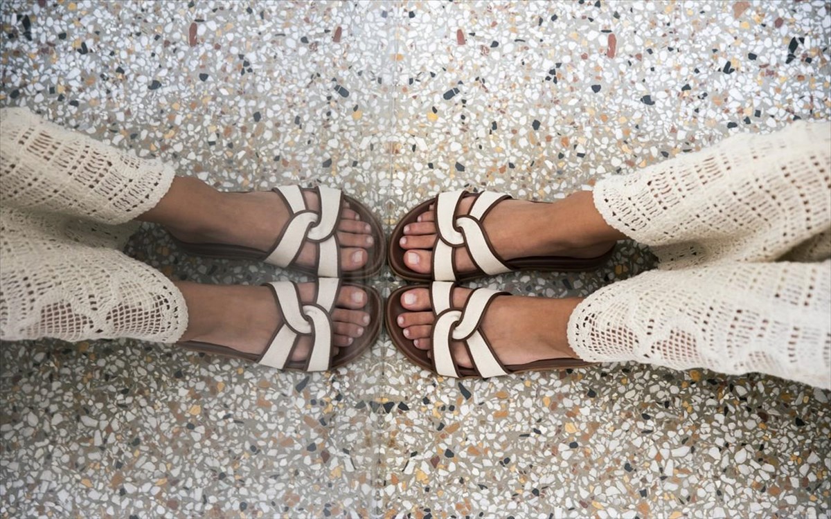 ancient-greek-sandals