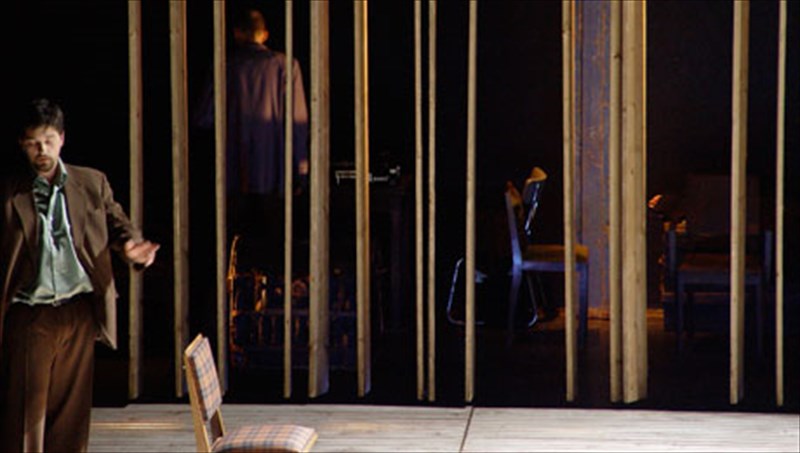 oi-antigones-sti-stegi-grammaton-kai-texnon