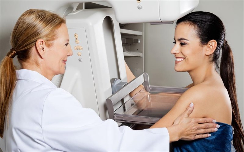 trisdiastati-mastografia-auksanei-simantika-tin-anixneusi-tou-karkinou-tou-mastou
