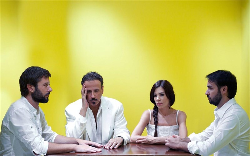 xaris-romas-strofi-sto-drama-kai-sti-suggrafi