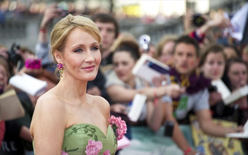 tzoan-rooulingk-duo-nea-biblia-apo-to-xogkouarts