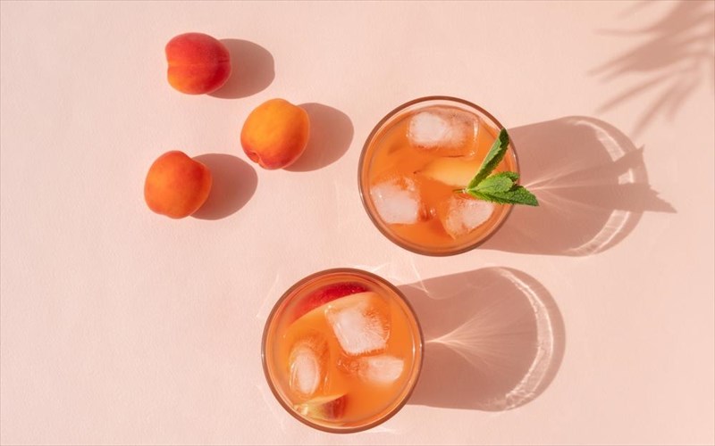 ftiakste-spitiko-mocktail-me-berikoko-kai-rodakino