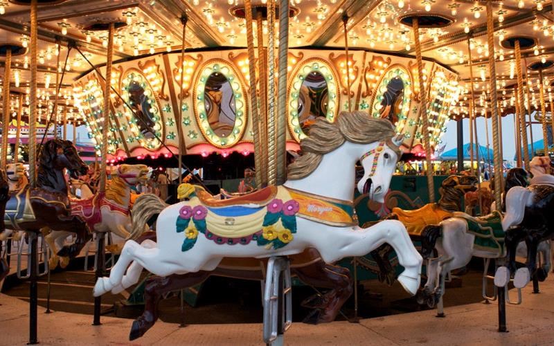 oi-mikroi-athinaioi-ksexunontai-stis-paidikes-xares