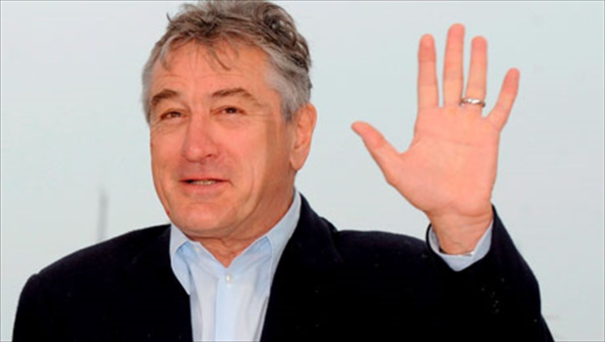 o-rompert-nte-niro-epikefalis-tis-epitropis-sto-festibal-ton-kannon