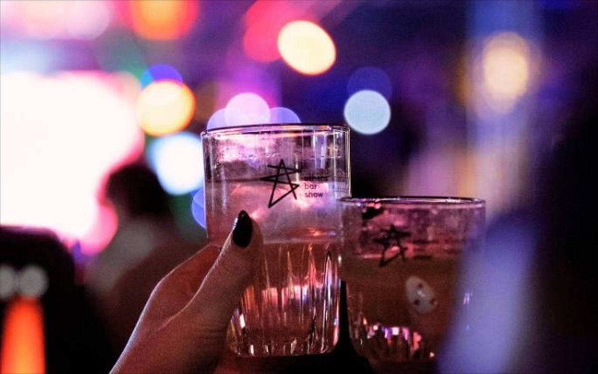 athens-bar-show