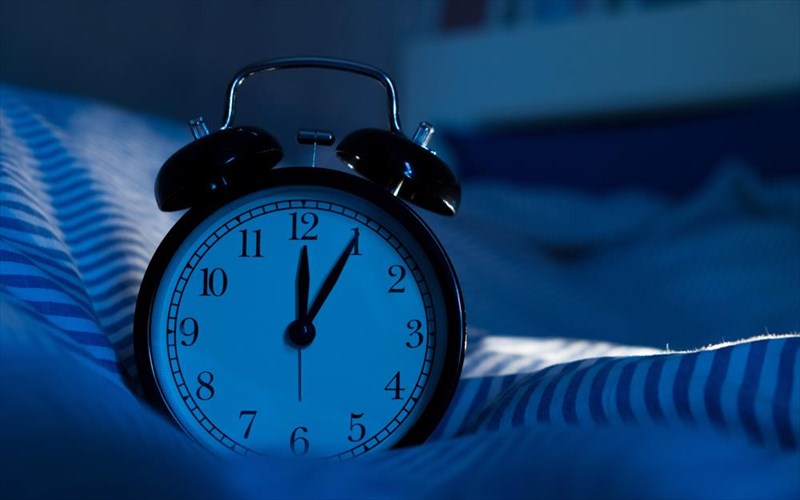 arkoun-oi-8-ores-upnou-an-koimomaste-arga-ores-upnou-an-koimomaste-arga