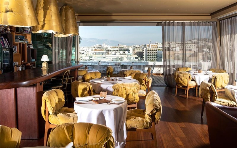 to-neo-menou-tou-art-lounge-serbirei-xeimoniatikes-geuseis-kai-thea-se-oli-tin-athina