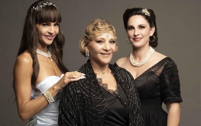 marika-me-eipane-marika-me-bgalane-oi-duo-thrulikes-marikes-tou-rempetikou-stin-athina-marika-me-bgalane-oi-duo-thrulikes-marikes-tou-rempetikou-stin-athina