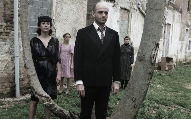 peri-upotagis-paratasi-parastaseon