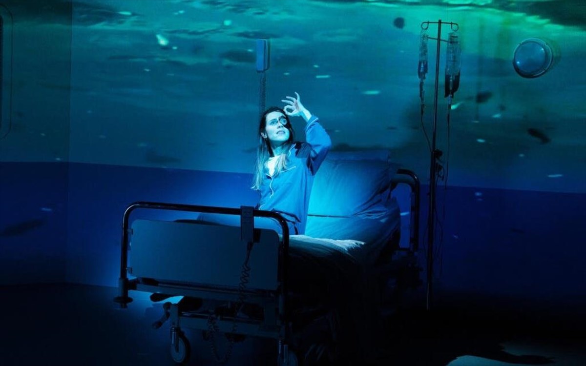 olos-o-xronos-tou-kosmou-xronos-tou-kosmou