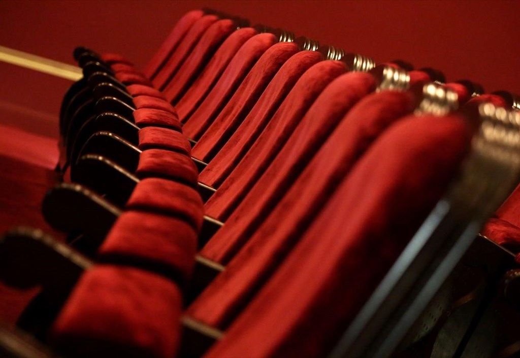 diabaste-to-minuma-apo-to-somateio-ellinon-ithopoion-gia-tin-epikeimeni-apergia