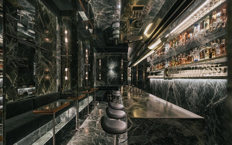 to-koumkan-anebazei-ruthmo-ston-dekembrio