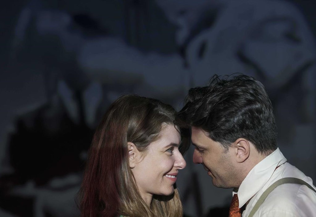 ti-ginetai-otan-oi-erotikes-fantasioseis-mas-ekplironontai-i-apantisi-sto-theatro-gkloria