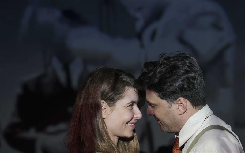 ti-ginetai-otan-oi-erotikes-fantasioseis-mas-ekplironontai-i-apantisi-sto-theatro-gkloria