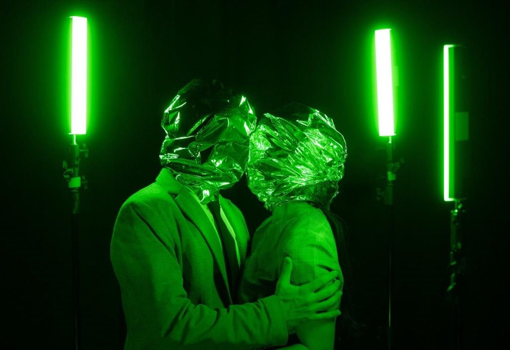 zyklon-i-to-pepromeno-ena-paixnidi-gia-duo-atoma-i-mipos-oxi-to-pepromeno-ena-paixnidi-gia-duo-atoma-i-mipos-oxi