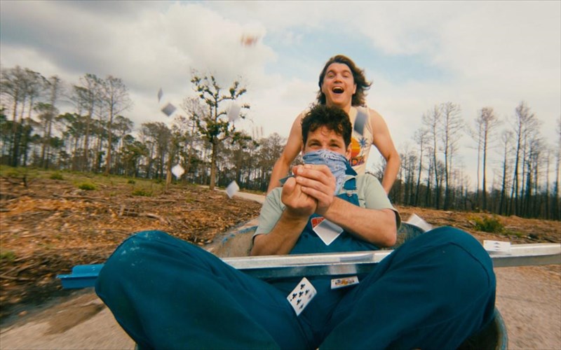 gelastos-prigkipas-me-arguri-arkto-apo-ti-mperlinale