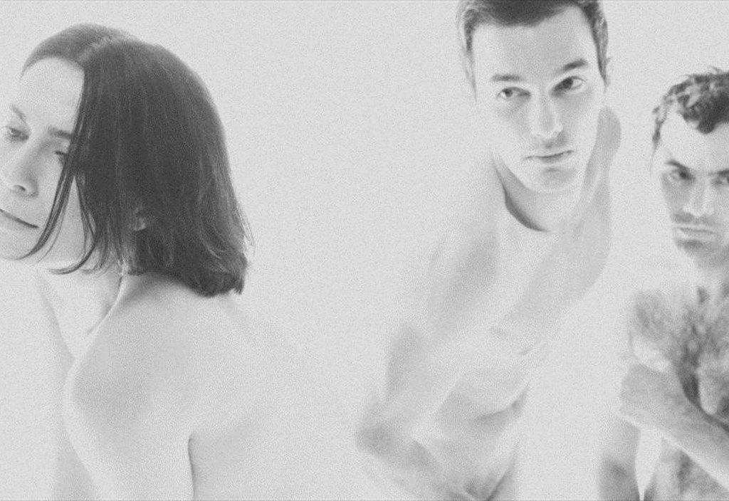 o-thomas-mosxopoulos-fernei-ton-ko-zul-sto-theatro-porta