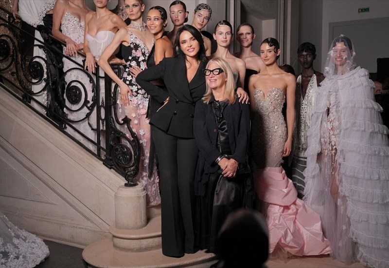 deite-ti-nea-sullogi-celia-kritharioti-ss26-pou-zontanepse-ti-xrusi-epoxi-tou-xoligount-sto-parisi