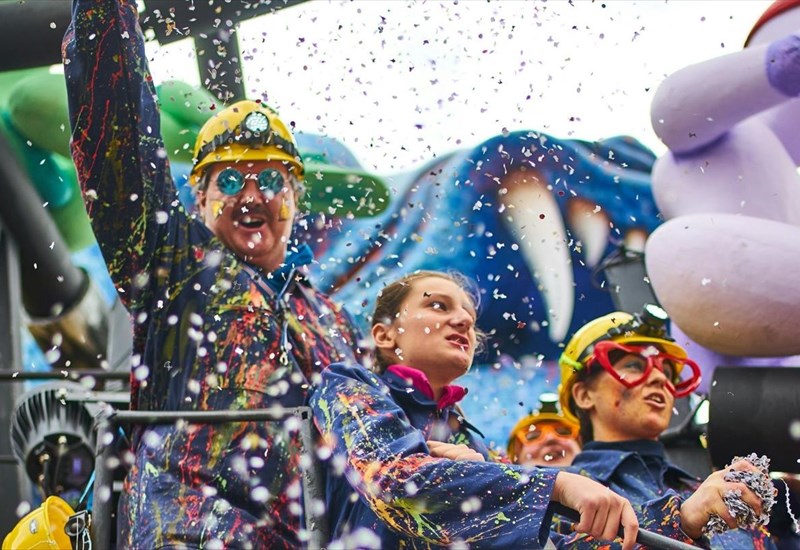 mporei-to-karnabali-na-blapsei-ta-matia-mas