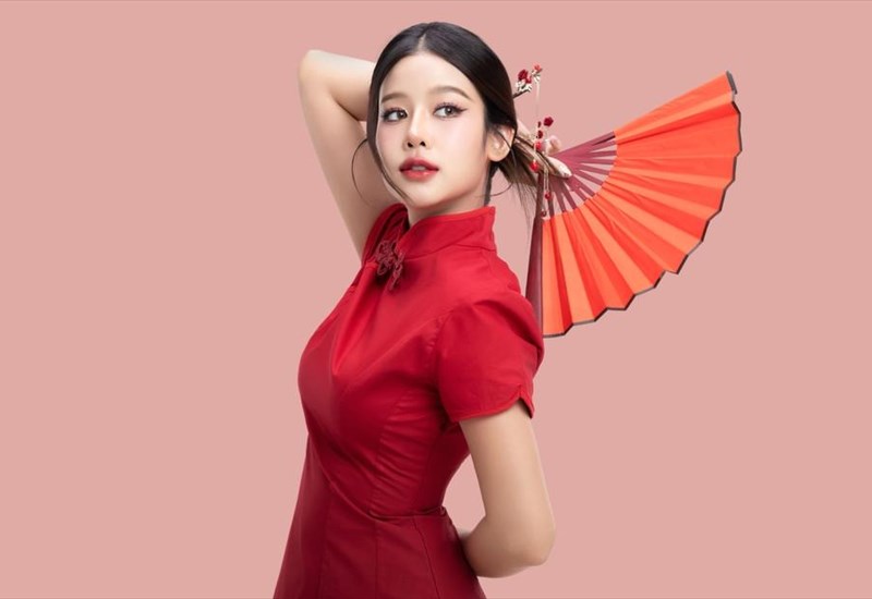 chinamaxxing-to-neo-trend-tou-tiktok-pou-enisxuei-ti-soft-power-tou-pekinou