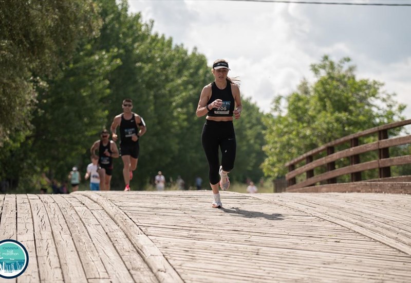 ioannina-half-marathon-ton-maio-oli-i-ellada-trexei-sta-ioannina-ellada-trexei-sta-ioannina