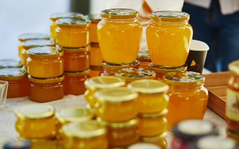 o-peiraias-tha-staksei-meli-gia-6-imeres-etoimazontas-to-pio-gluko-rekor-imeres-etoimazontas-to-pio-gluko-rekor