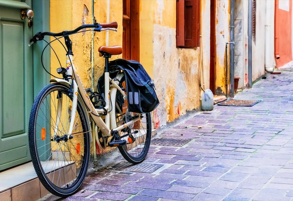 to-rethumno-einai-podilatiki-poli-kai-me-ti-boula