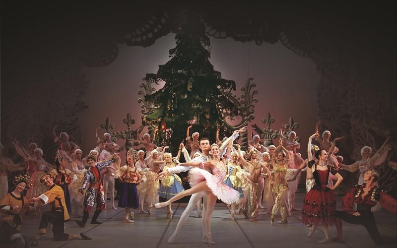 duo-mpalarines-gia-ton-karuothrausti-sto-clicklife