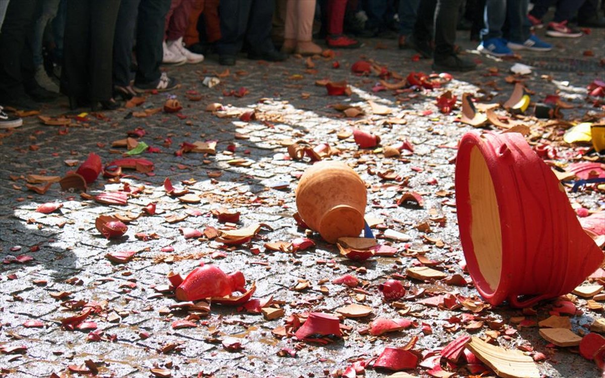 kerkura-mpotides-pasxa