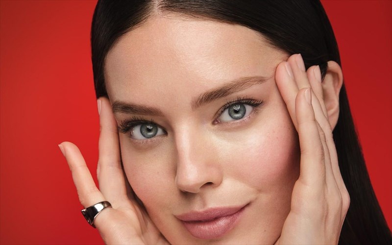 i-vichy-epanaprosdiorizei-tin-antigiransi-me-to-neo-collagen-specialist-16