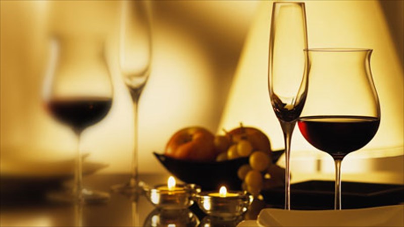 to-krasi-sto-mikroskopio