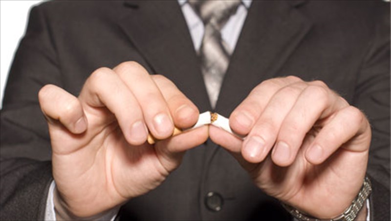 diplasies-pithanotites-na-ekdilosoun-fumatiosi-exoun-oi-kapnistes