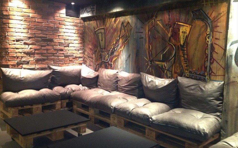 melinikon-pancakes-ala-ellinika-sto-kolonaki