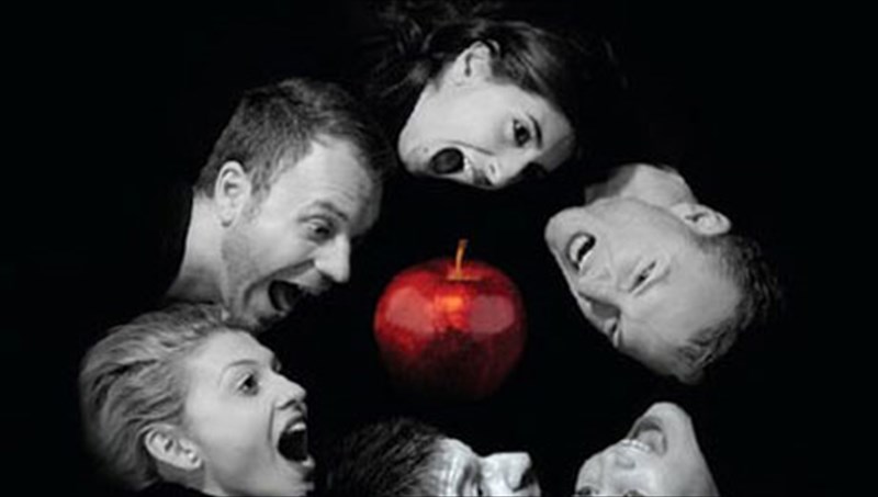 theatriko-antikatathliptiko-gia-tin-krisi