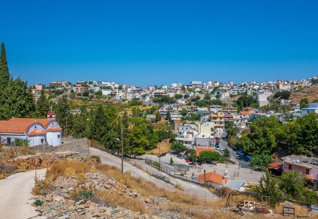 sta-anogeia-tis-kritis-i-paradosi-sunanta-ti-sugxroni-texni-se-ena-ksexoristo-festibal-paradosi-sunanta-ti-sugxroni-texni-se-ena-ksexoristo-festibal