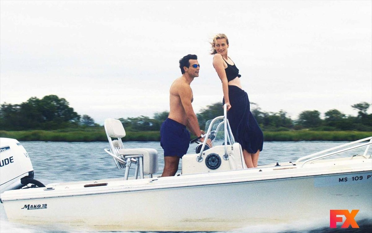 fxlove-story-john-f-kennedy-jr-carolyn-bessette