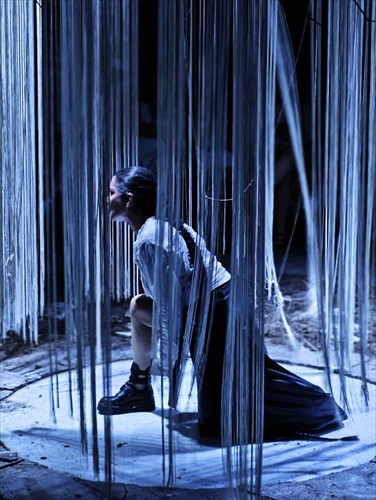 i-omada-cupids-parousiazei-tin-gkolfo-sto-dimotiko-theatro-peiraia