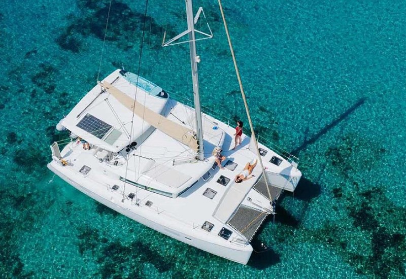 sailing-adventures-5-ores-stin-athinaiki-ribiera-gia-ligo-kalokairi-akomi-ores-stin-athinaiki-ribiera-gia-ligo-kalokairi-akomi