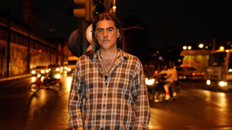 o-filippos-pliatsikas-sto-passport