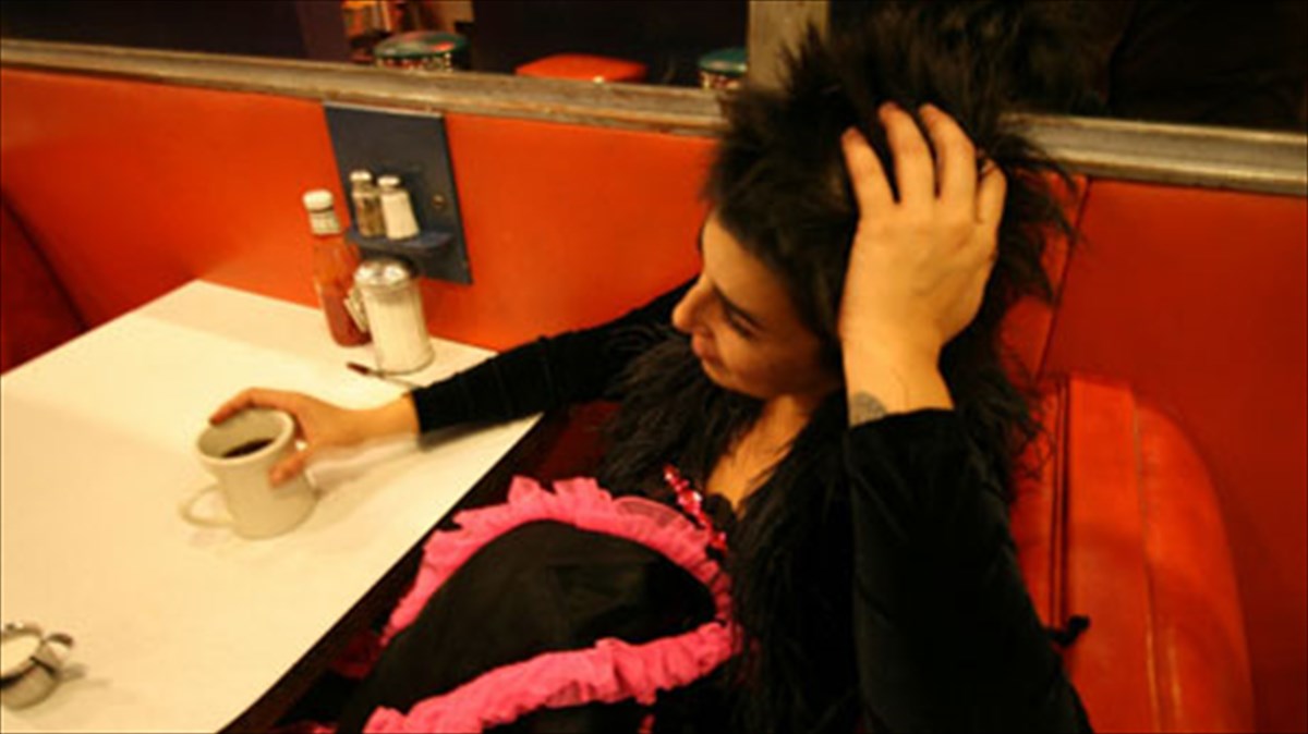 ispaniko-pathos-apo-mia-gnorimi-foni