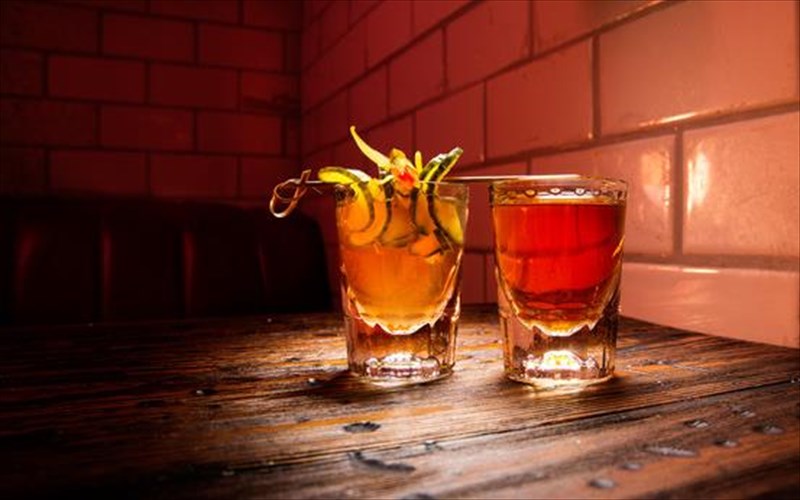 ta-8-xeirotera-kokteil-tou-kosmou-xeirotera-kokteil-tou-kosmou