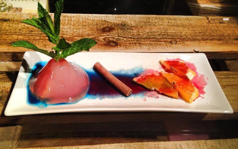 to-momix-apektise-moriako-aderfaki-sti-glufada