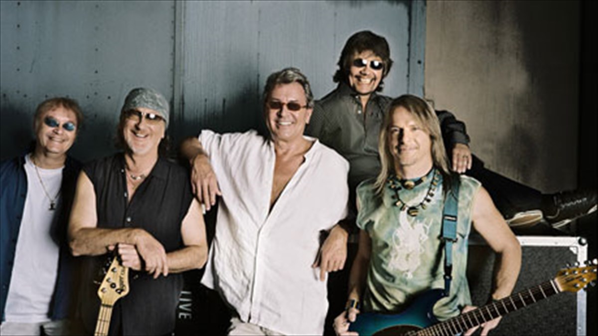 oi-deep-purple-periodeuoun-stin-ellada