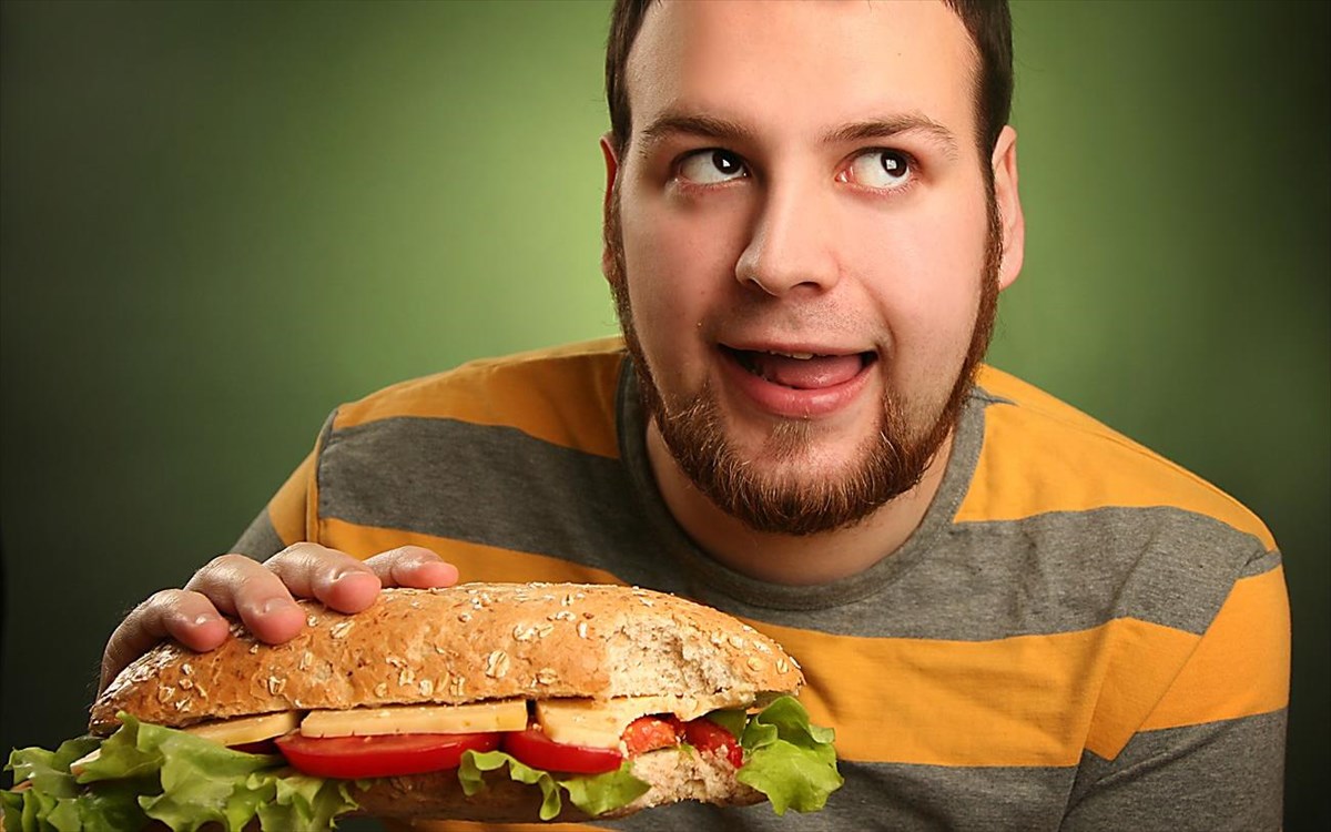 peinasmenos-santouits