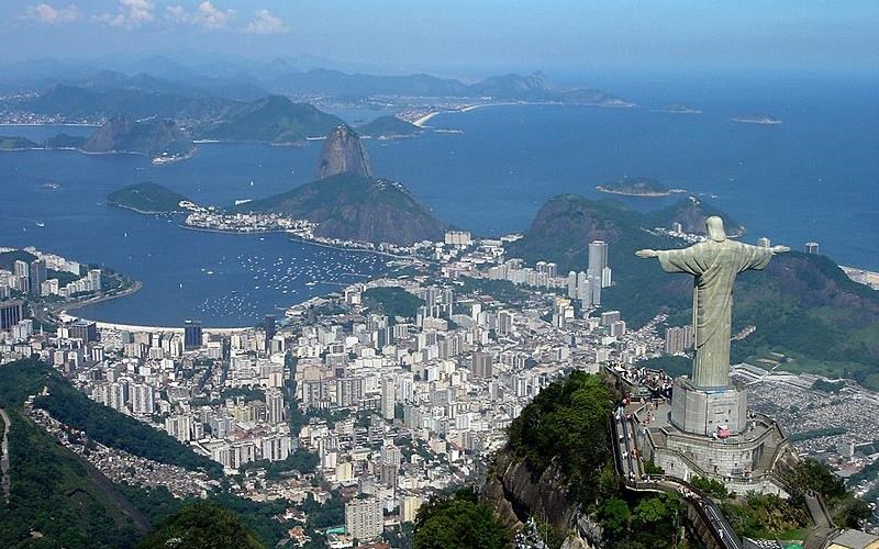 traumatistike-apo-kerauno-o-xristos-sto-rio-nte-tzaneiro