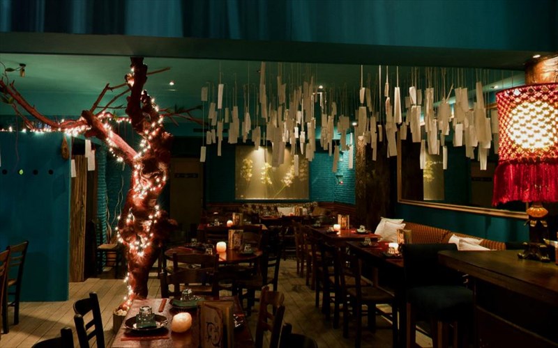 tamarind-tailandezikes-nostimies-sto-kentro-tou-metaksourgeiou